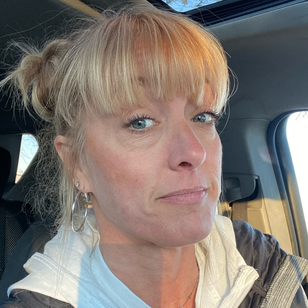 Meet your Posher, Christal